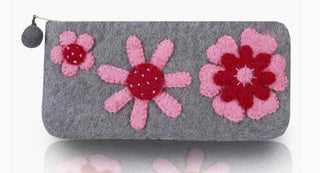 Three Flowers Pencil Case / BNB Crafts