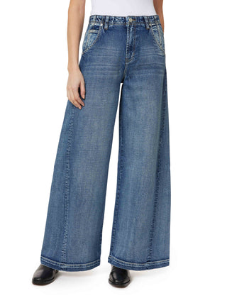 Aiden Relaxed Barrel Jeans /