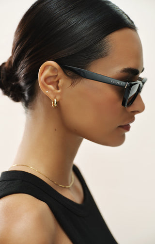 Staycation Grey Polarized Sunglasses - Polished Black // Z Supply