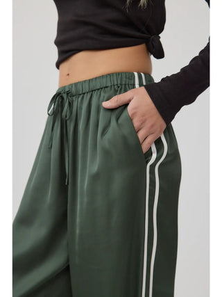Miret Elastic Waist Straight Pants - Deep Green