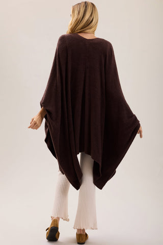 CozyChic Lite Weekend Wrap - Umber // Barefoot Dreams