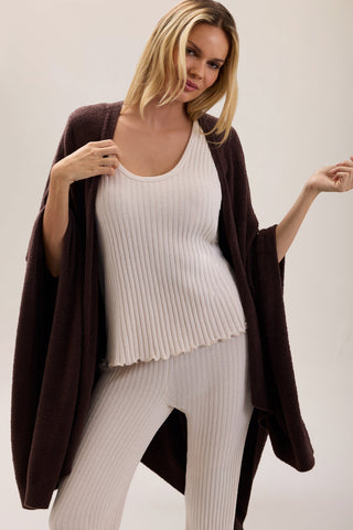 CozyChic Lite Weekend Wrap - Umber // Barefoot Dreams