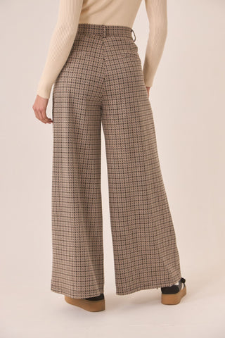 Dapne Wide Leg Knitted Houndstooth Trousers / Beige