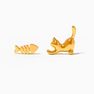 Teeny Tiny Purrfect Catch Studs - Gold
