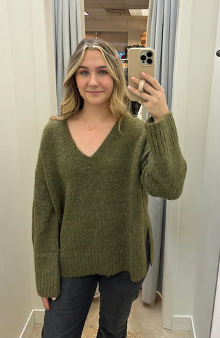 Oxford V-Neck Sweater - Moss