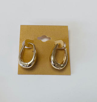 Chelsea Smooth Large Gold Hoop