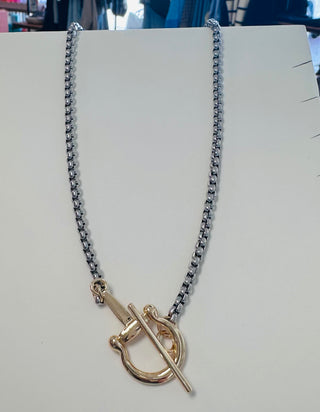 Ivy Silver Chain w/ Gold Horseshoe Clasp Necklace