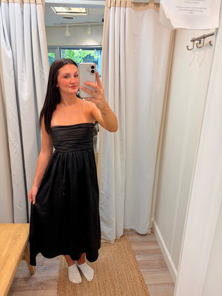 Tube Satin Maxi Dress-Black//Needii