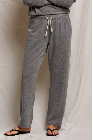 Perfect White Tee- Collins Fleece Straight Leg Sweatpant- Dark Heather Gray