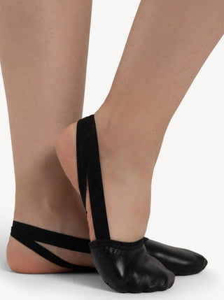 H062 Capezio Black Leather Pirouette