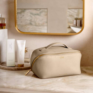 Medium Makeup & Wash Bag