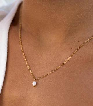 Isla Pearl Necklace