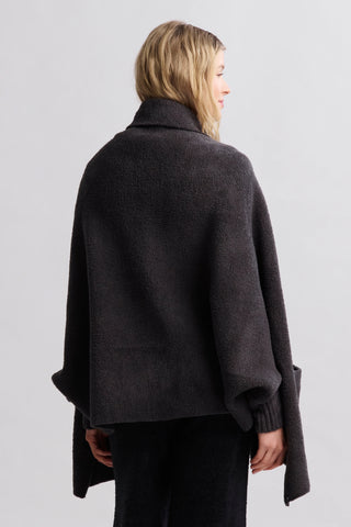 Barefoot Dreams CozyChic® Blanket Wrap - Carbon