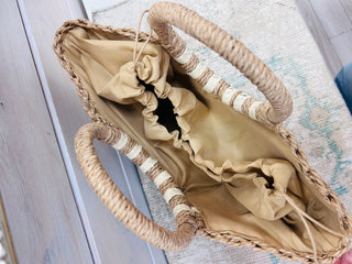 Capri Straw Hand Bag