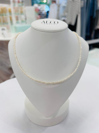 Pearlescent Beaded Necklace