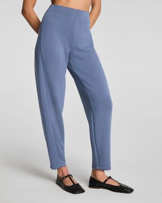 AirEssentials Barrel Leg Pant - Rain // Spanx