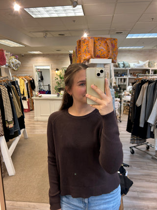 Begonia Crewneck Sweater - Chocolate - Deluc