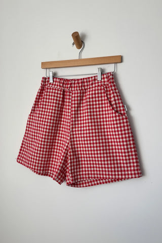 City Shorts - Red Gingham // Le Bon Shoppe