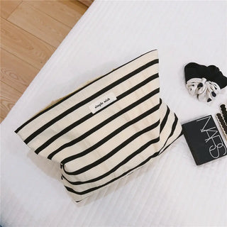 Amelia Contrast Stripe Canvas Zipper Bag