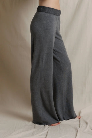 Marley Reverse Fleece Pant - Dark Heather Grey // Perfect White Tee