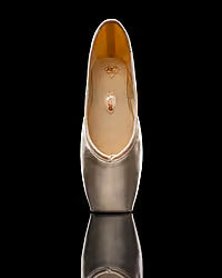 RC32 Quiet Fantasia Pointe Shoe - R Class