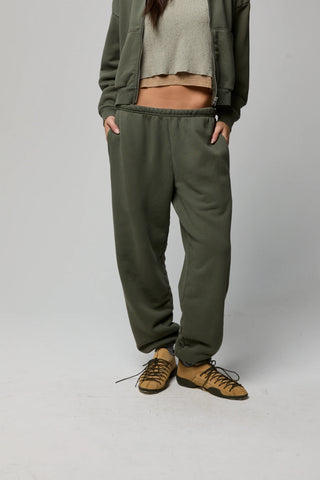 Sebi Sweatpant - Military Green // Asher