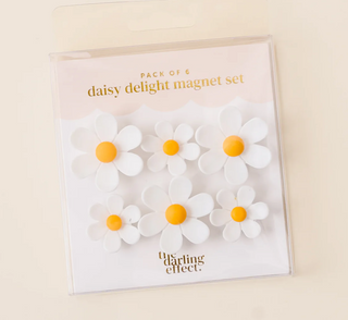 Daisy Delight Magnet Set