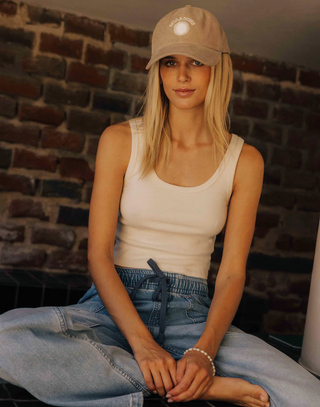 Goddess Knit Tank / White Cap / Billabong