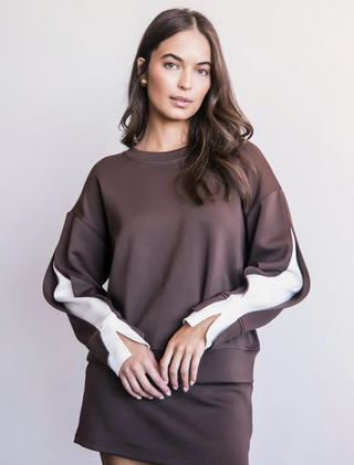 Josie Double-Layered Long Sleeve Top / Cocoa
