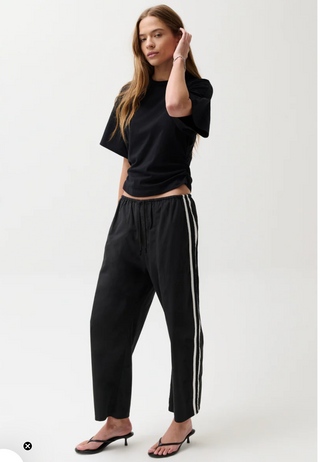 Bodie Sport Pant-Black//Pistola