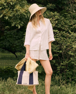 The Daily Tote-Midnight// Favorite Daughter
