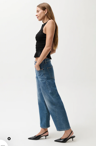 Krya Ankle High Rise Bowed Wide Ankle//Pistola