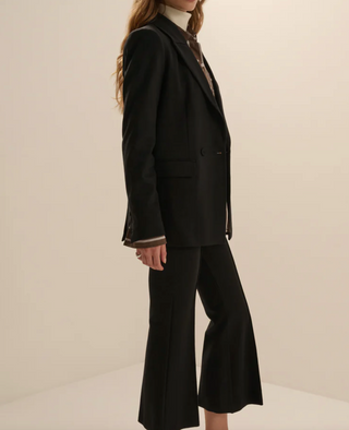The Suits You Ponte Blazer-Black//Favorite Daughter