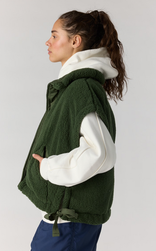 Scout it Out Fleece Vest - Ivy // Free People