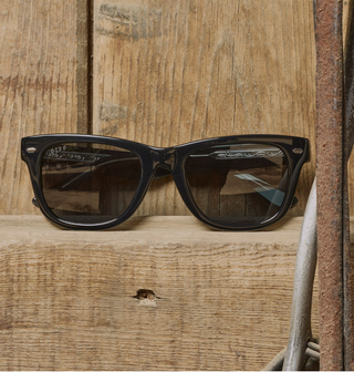 The Dutton-Black//DIFF