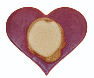 Stoneware Glazed Heart-Shaped Trivet