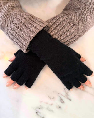 Archer Easton Fingerless Gloves