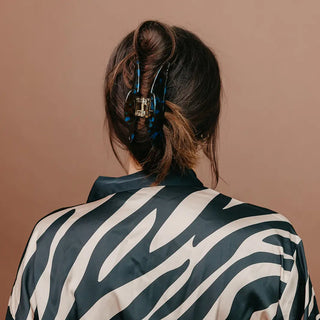 House of Her Teal Acetate Claw // Kaxi