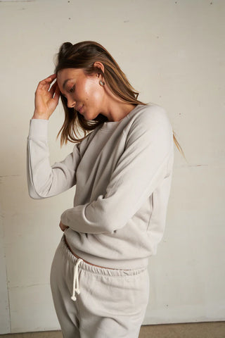 Alexi French Terry LS Raglan Crew / Silver / Perfect White Tee