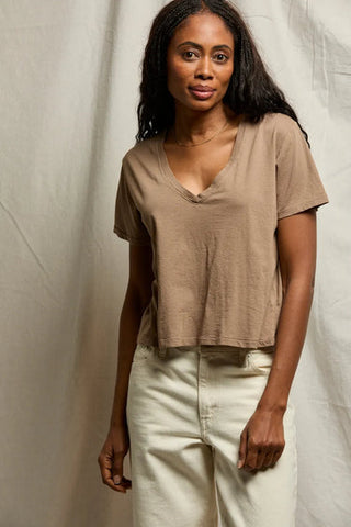 Beckett Jersey SS V-Neck Tee - Mocha // Perfect White Tee