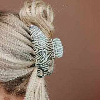 House of Her Zebra Acetate Claw Clip - Kaxi