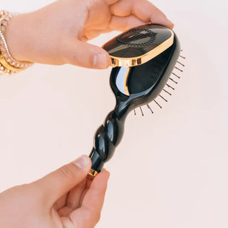 Mini Detangle Brush for Medium Hair - Jet Black // Teleties