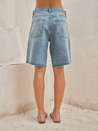 Harper Relaxed Denim Bermuda Shorts – Light Wash