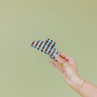 Brown & Blue Striped Oversized Claw // Kaxi