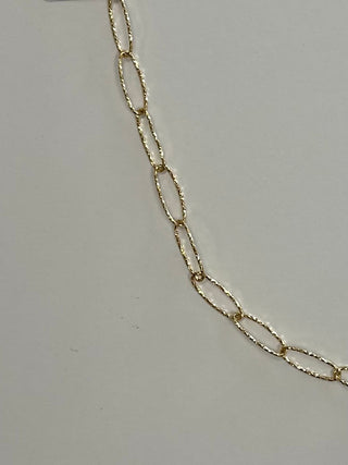 Hammered Paperclip Chain 18”