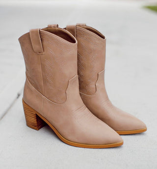 Nayli Boot Taupe - Billini