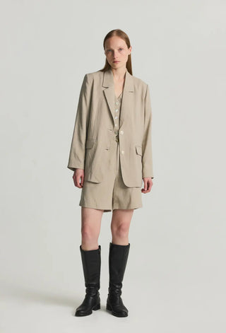 The Eva Blazer Beige