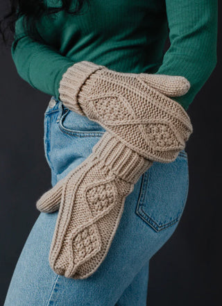 Holly Cable Knit Mittens