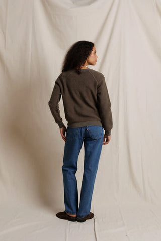 Ziggy Fleece Cotton Sweatshirt - Dark Olive // Perfect White Tee
